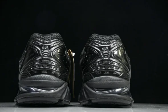 Asics Gel-Kayano 14 1201A019-001 