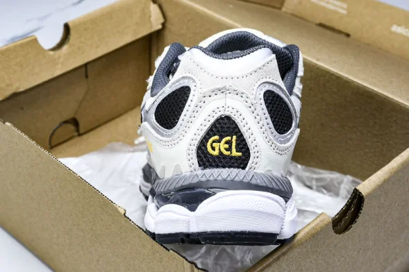 Asics Gel-NYC 1201A789-001 
