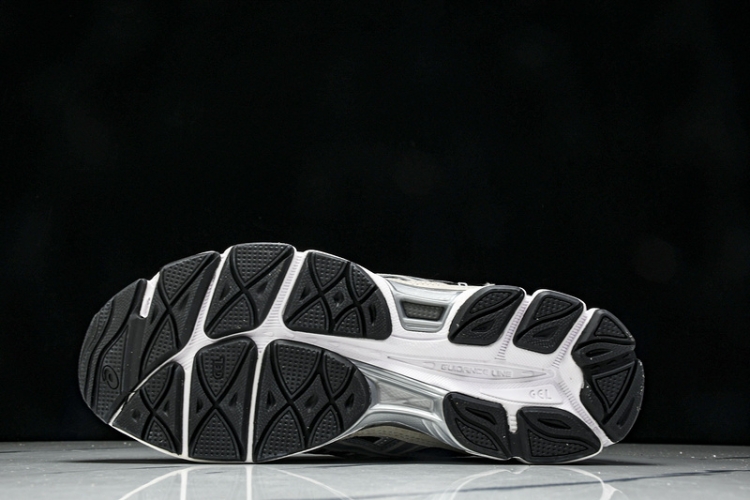 Asics Gel-NYC 1201A789-001
