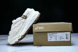 Asics Gel-Sonoma WT Teddy Fur 1203B036-100