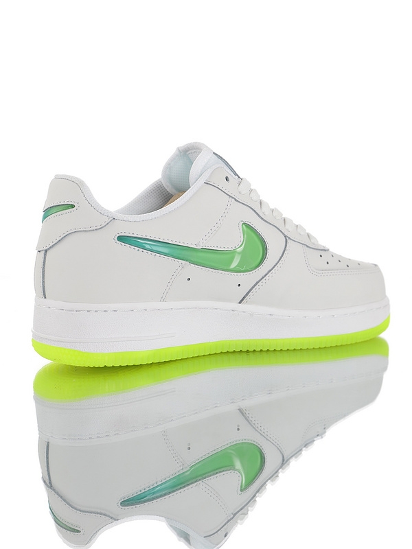 Nike Air Force 1 Low '07 SE Premium AT4143-100