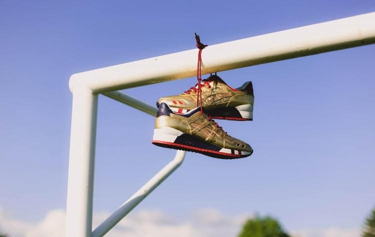 Asics Gel Lyte III KFE Kith Football Equipment USA Gold