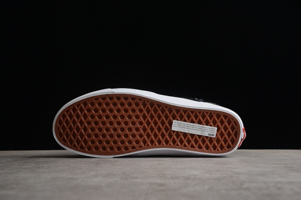 Vans Half Cab Steve Caballero VN000DZ3BLK  