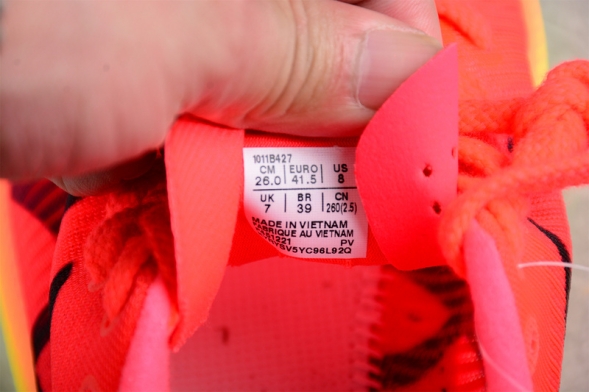 Asics Metaspeed Edge 1011B215-650 