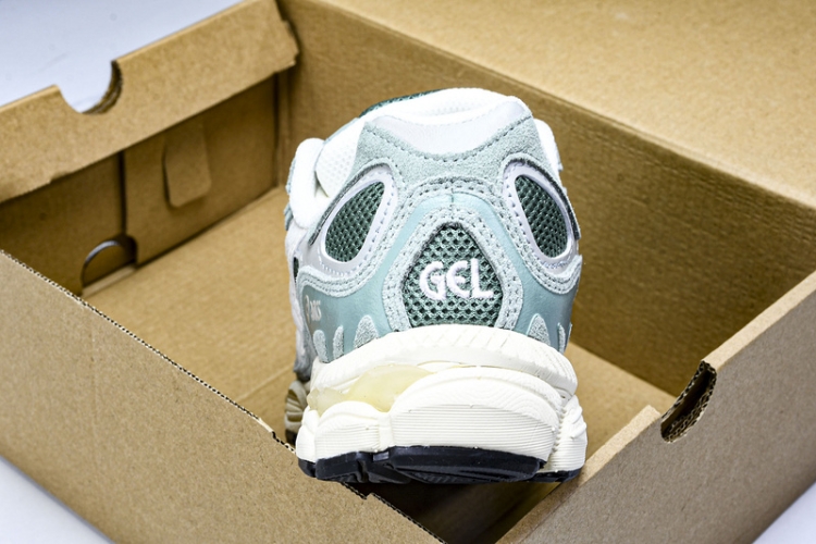 Asics Gel-NYC 1203A383-302