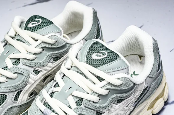 Asics Gel-NYC 1203A383-302 