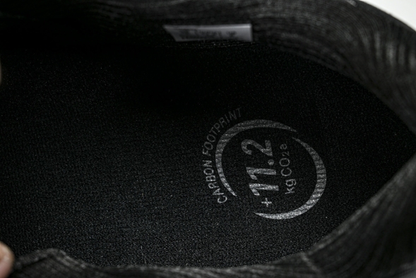 Asics Novablast 4 1011B694-002 