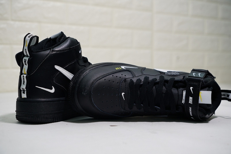 Nike Air Force 1 07 Mid Utility Pack AJ7747-001