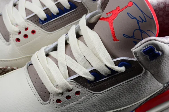 ​Nike Air Jordan 3 Retro 136064-140 