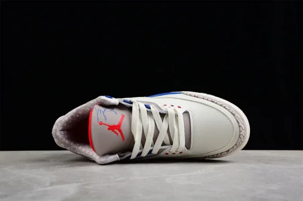 ​Nike Air Jordan 3 Retro 136064-140 