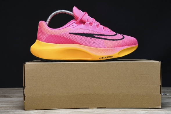 Nike Zoom Fly 5 DM8968-600 