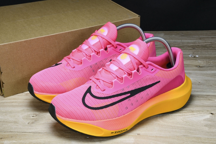 Nike Zoom Fly 5 DM8968-600