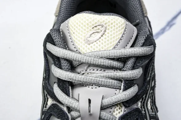 Asics Gel-NYC 1201A789-250 