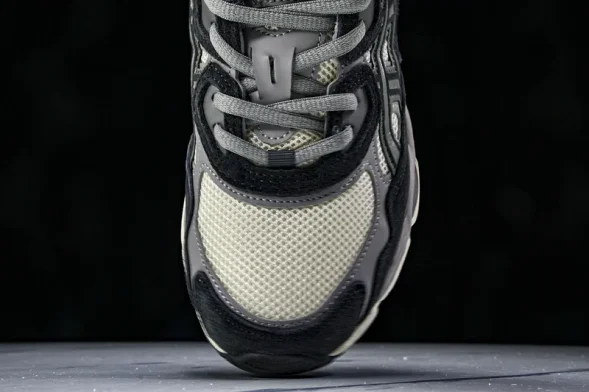 Asics Gel-NYC 1201A789-250 