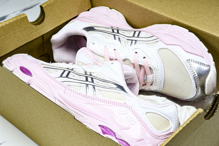 Asics Gel-NYC 1203A571-100