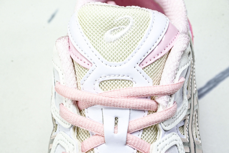 Asics Gel-NYC 1203A571-100