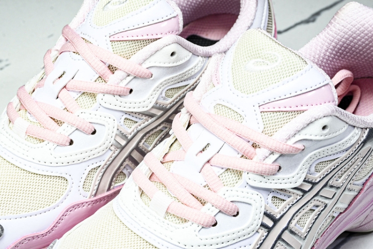 Asics Gel-NYC 1203A571-100