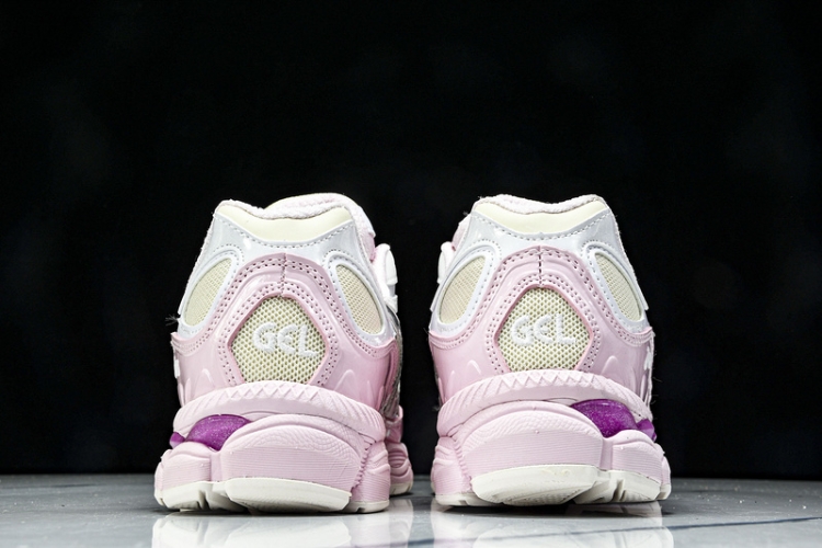 Asics Gel-NYC 1203A571-100