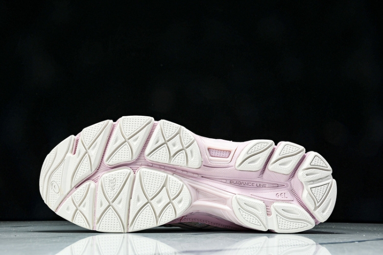 Asics Gel-NYC 1203A571-100