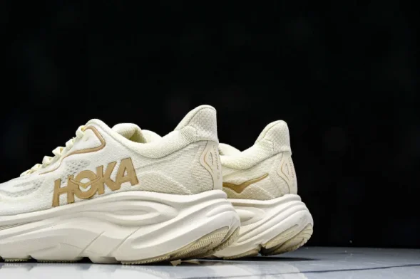 Hoka One One Clifton 10 Low 1162031 VCH 