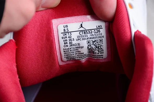 ​Nike Air Jordan 3 Retro Fire Red DN3707-160 