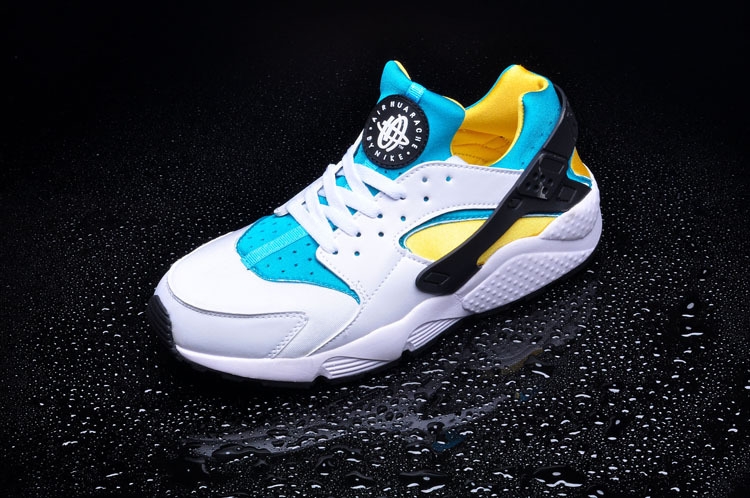 Nike Air Huarache LE 