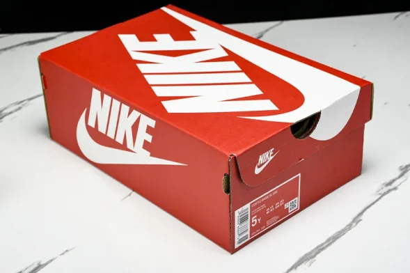 Nike Cortez Classic 904764 109 