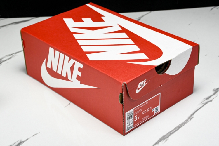  Nike Cortez Classic 904764 109