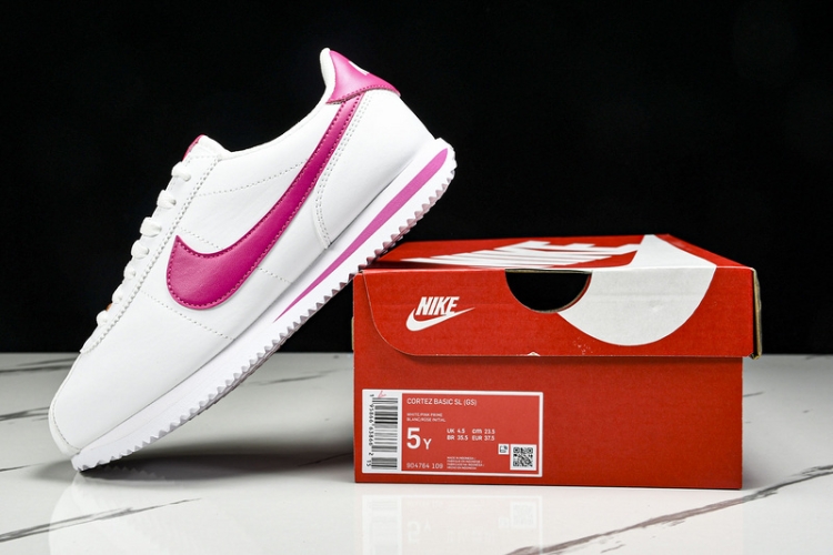  Nike Cortez Classic 904764 109
