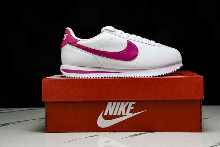  Nike Cortez Classic 904764 109