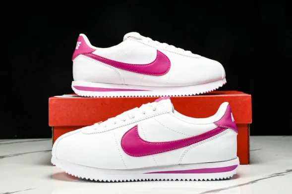 Nike Cortez Classic 904764 109 