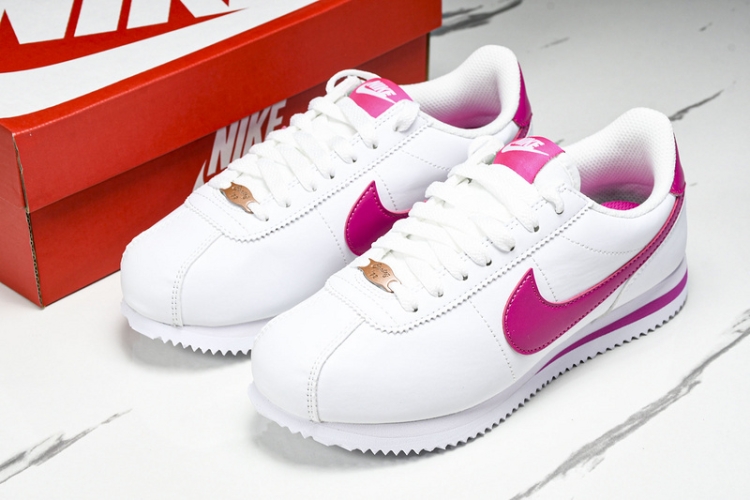  Nike Cortez Classic 904764 109