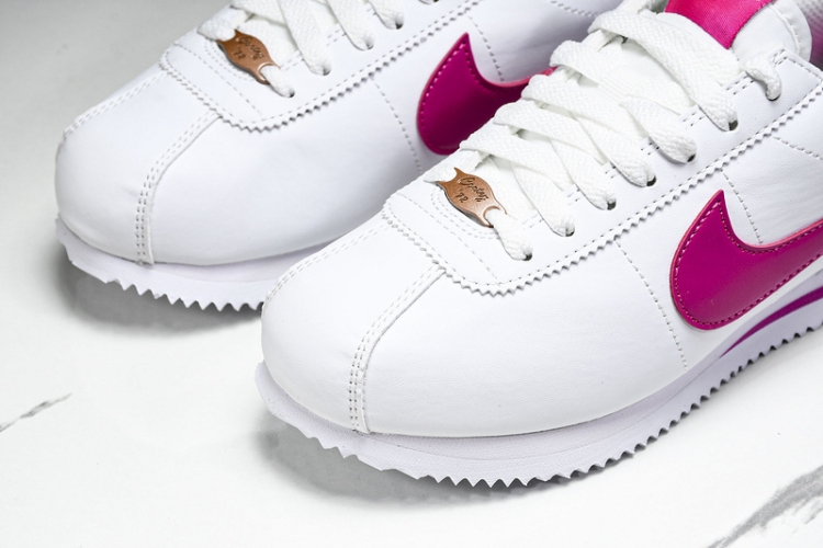  Nike Cortez Classic 904764 109