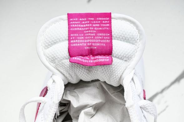 Nike Cortez Classic 904764 109 