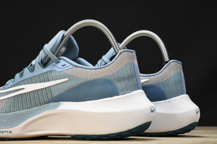 Nike Zoom Fly 5 DM8968 400