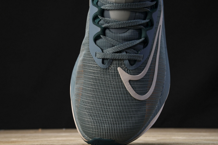 Nike Zoom Fly 5 DM8968 400