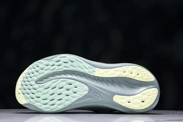 Asics Gel-Nimbus 26 1011B794-300  