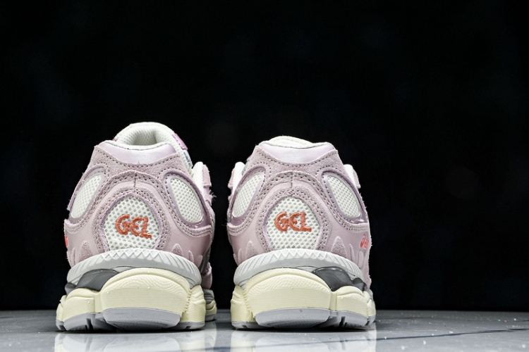 Asics Gel-NYC 1203A383-106