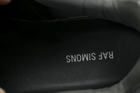 Raf Simons Cylon-21 Antei HR740001L 