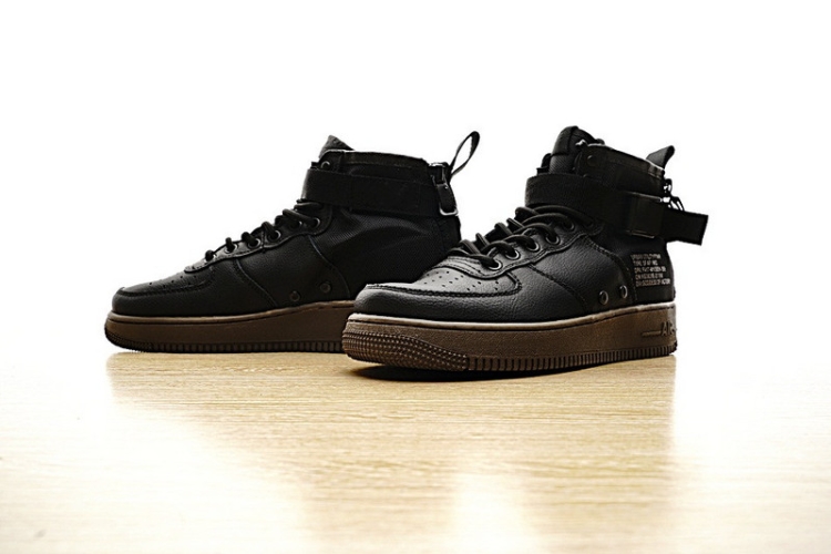 Nike SF Air Force 1 Mid QS AA7345-00