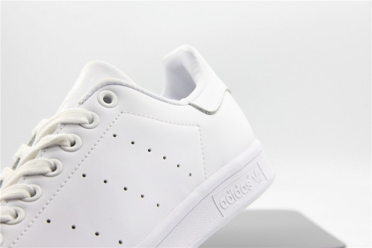 Adidas Originals Stan Smith “White White”  S75104