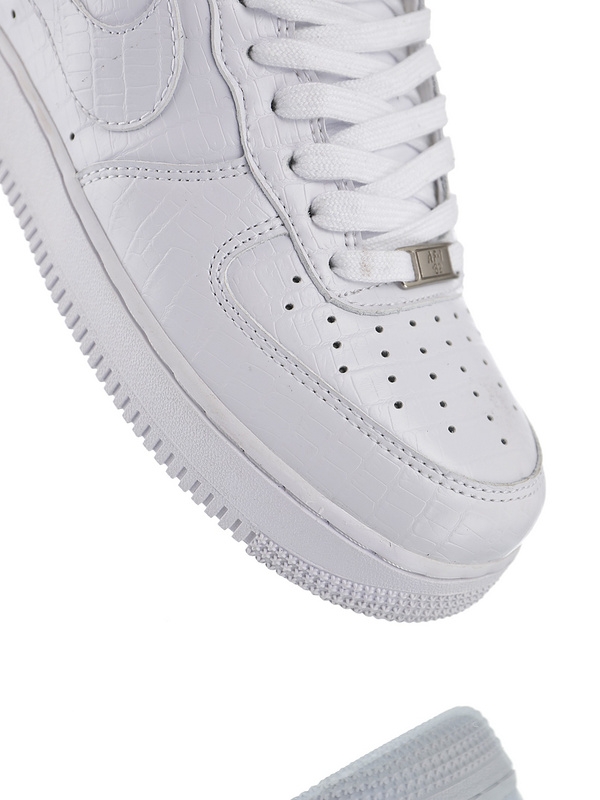 Fragment Design x Nike Air Force 1 “HTM” 318930-111