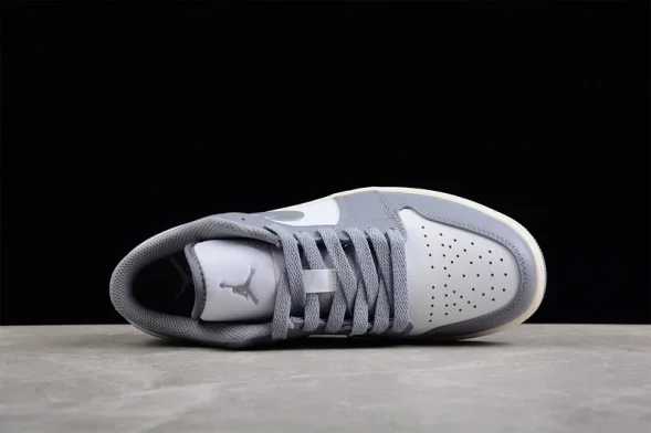 Nike Air Jordan 1 low Vintage Grey 553558-053 