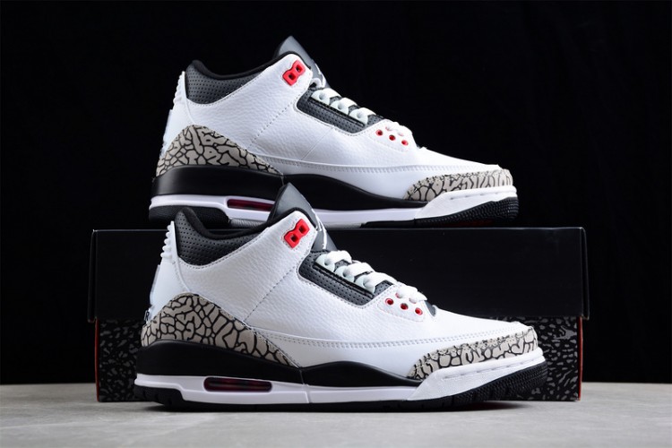 ​Nike Air Jordan 3 Retro Infrared 23 136064-123