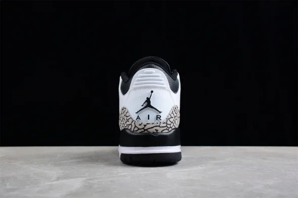 ​Nike Air Jordan 3 Retro Infrared 23 136064-123 