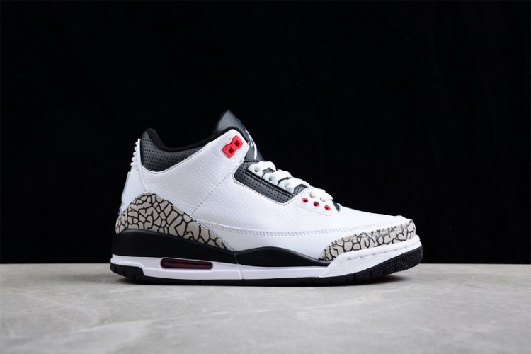 ​Nike Air Jordan 3 Retro Infrared 23 136064-123