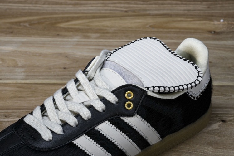  Wales Bonner x Adidas Samba Pony Tonal IE0580