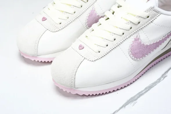 Nike Cortez Classic HV6012 161 
