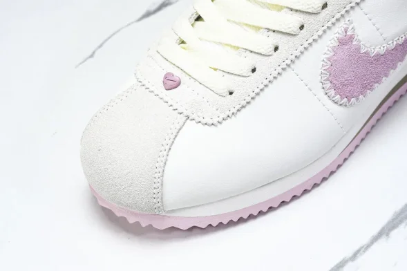 Nike Cortez Classic HV6012 161 