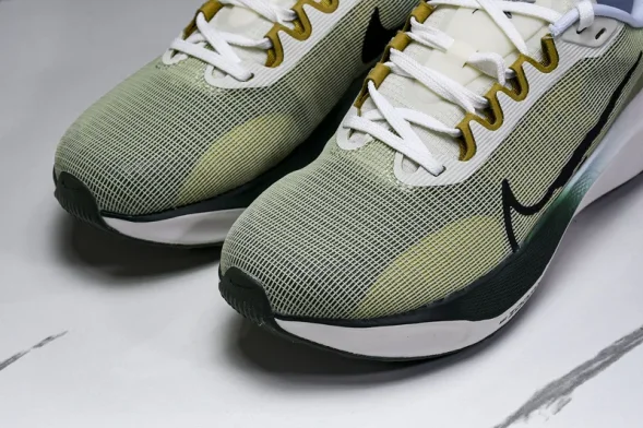 Nike Zoom Fly 5 FV3632 301 